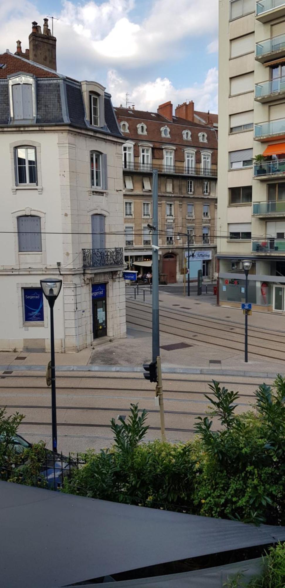 Le Carnot 2 Apartment Besancon Exterior photo